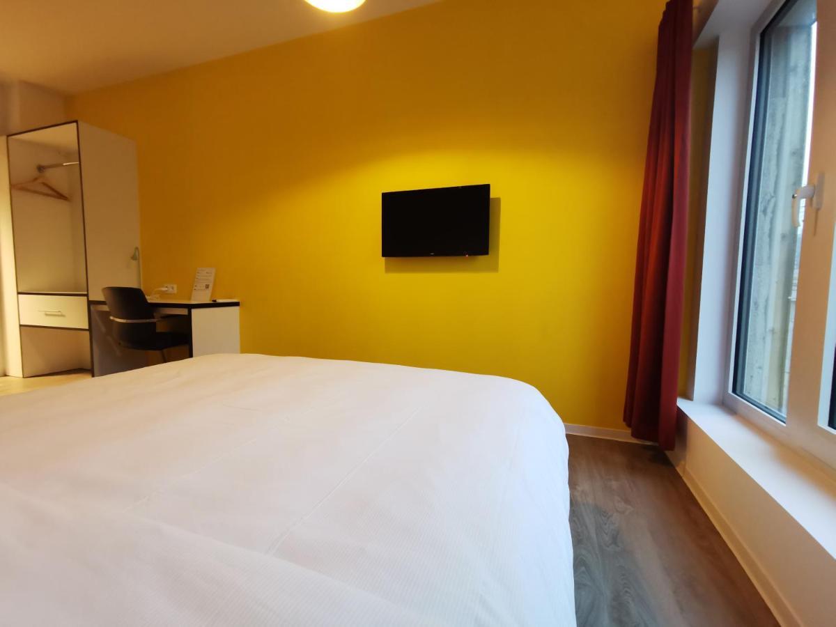 Отель Ooostel2Be Brussel Saint-Josse-ten-Noode Экстерьер фото